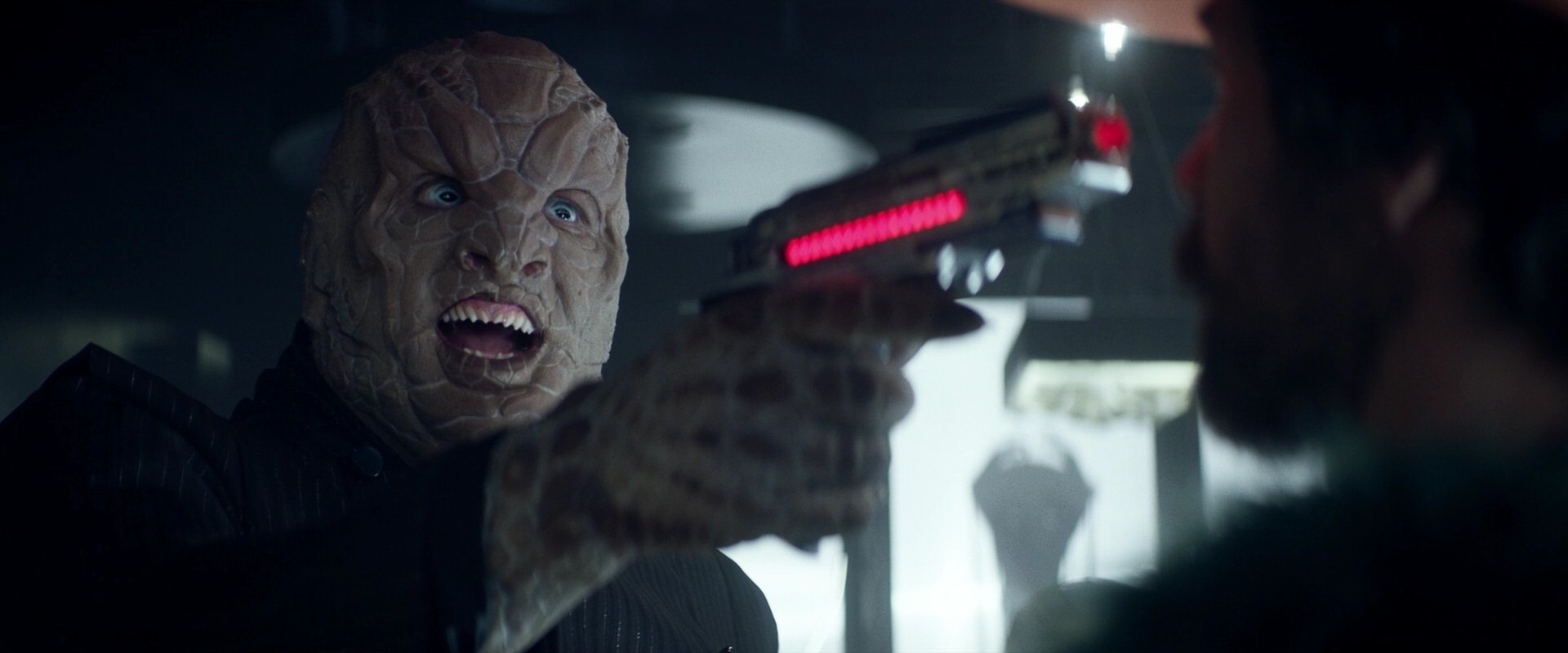 extant_StarTrek_PIC_1x05-StardustCityRag_2130.jpg