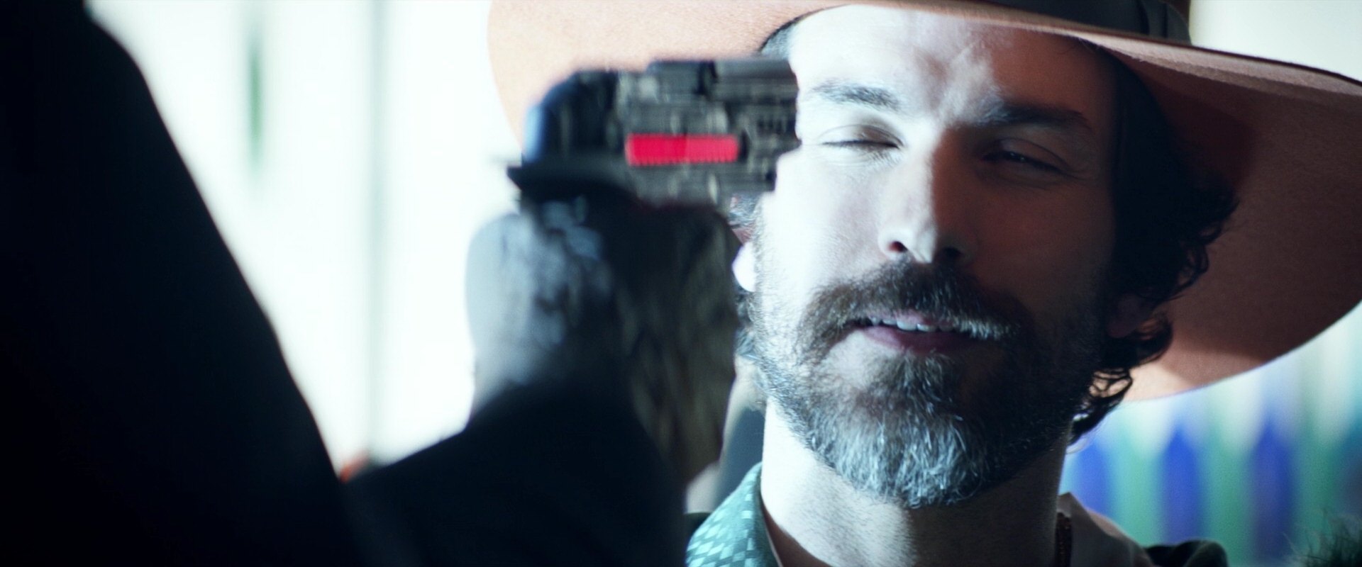 extant_StarTrek_PIC_1x05-StardustCityRag_2179.jpg