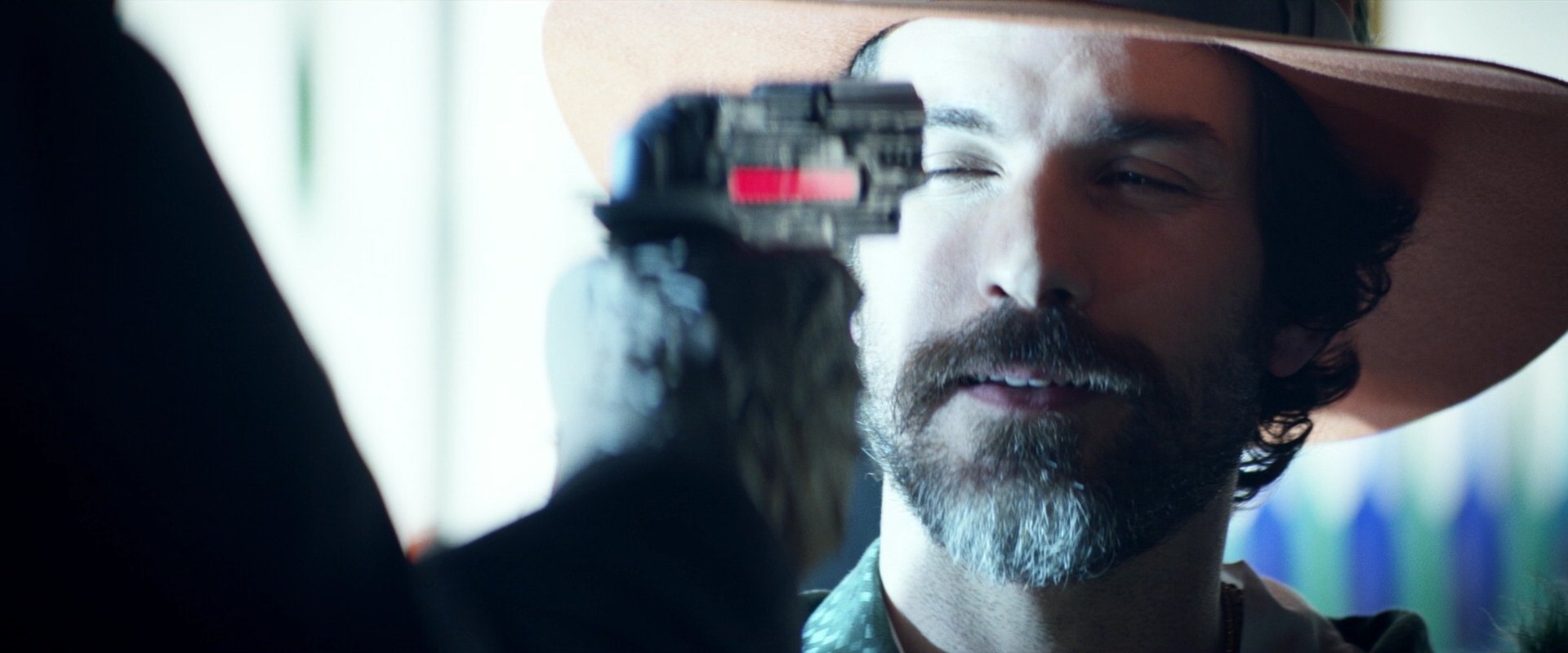 extant_StarTrek_PIC_1x05-StardustCityRag_2180.jpg