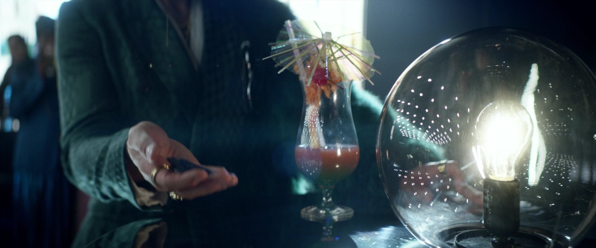 extant_StarTrek_PIC_1x05-StardustCityRag_2184.jpg