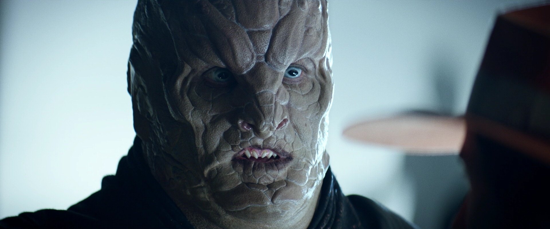 extant_StarTrek_PIC_1x05-StardustCityRag_2230.jpg