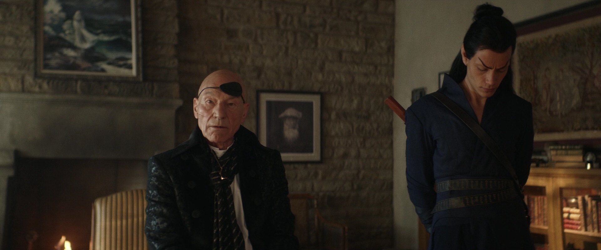 extant_StarTrek_PIC_1x05-StardustCityRag_2257.jpg