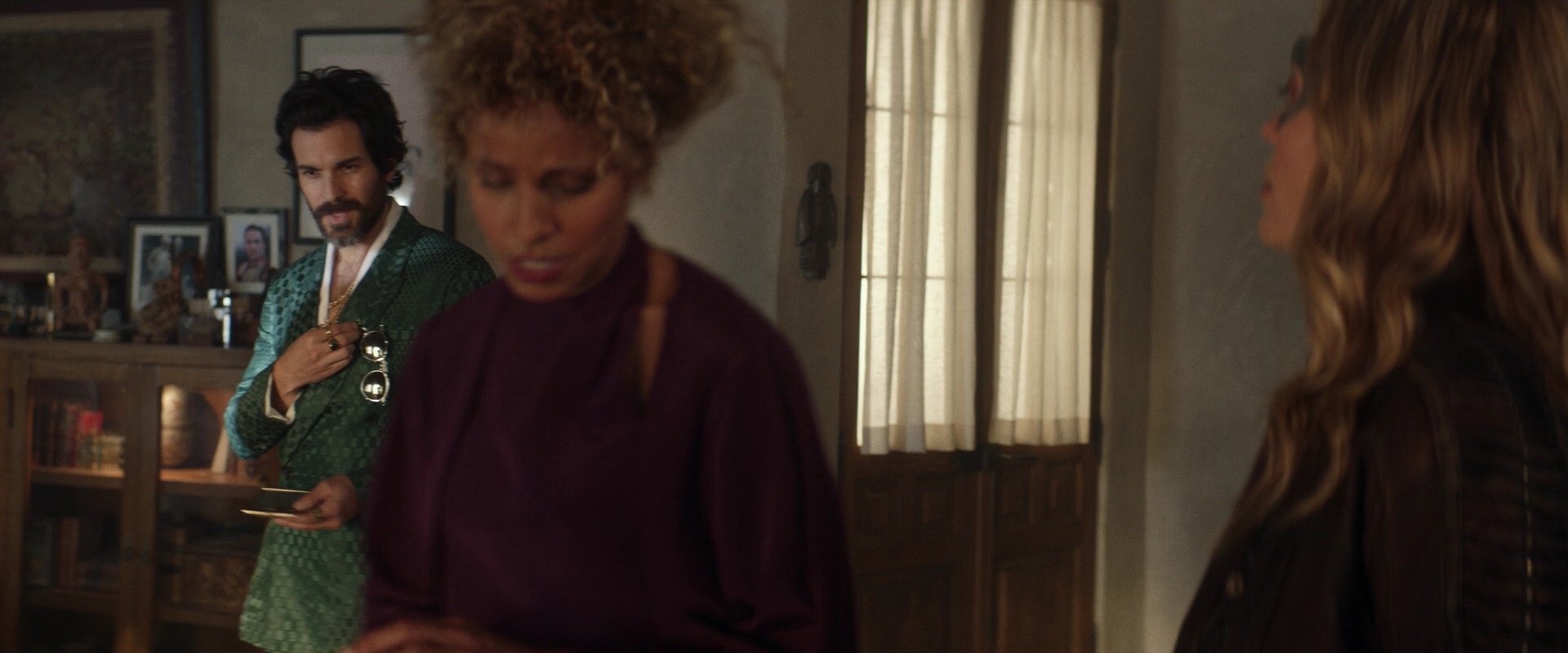 extant_StarTrek_PIC_1x05-StardustCityRag_2280.jpg