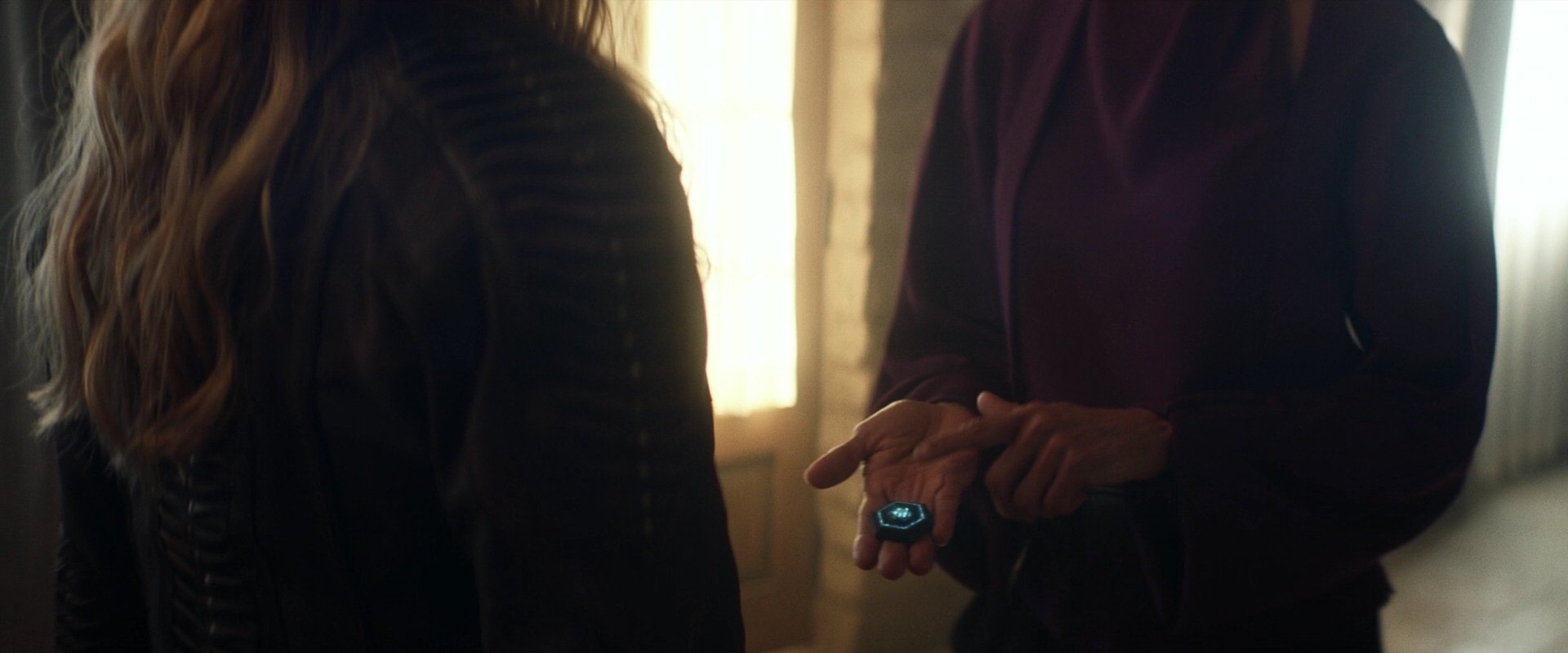 extant_StarTrek_PIC_1x05-StardustCityRag_2285.jpg