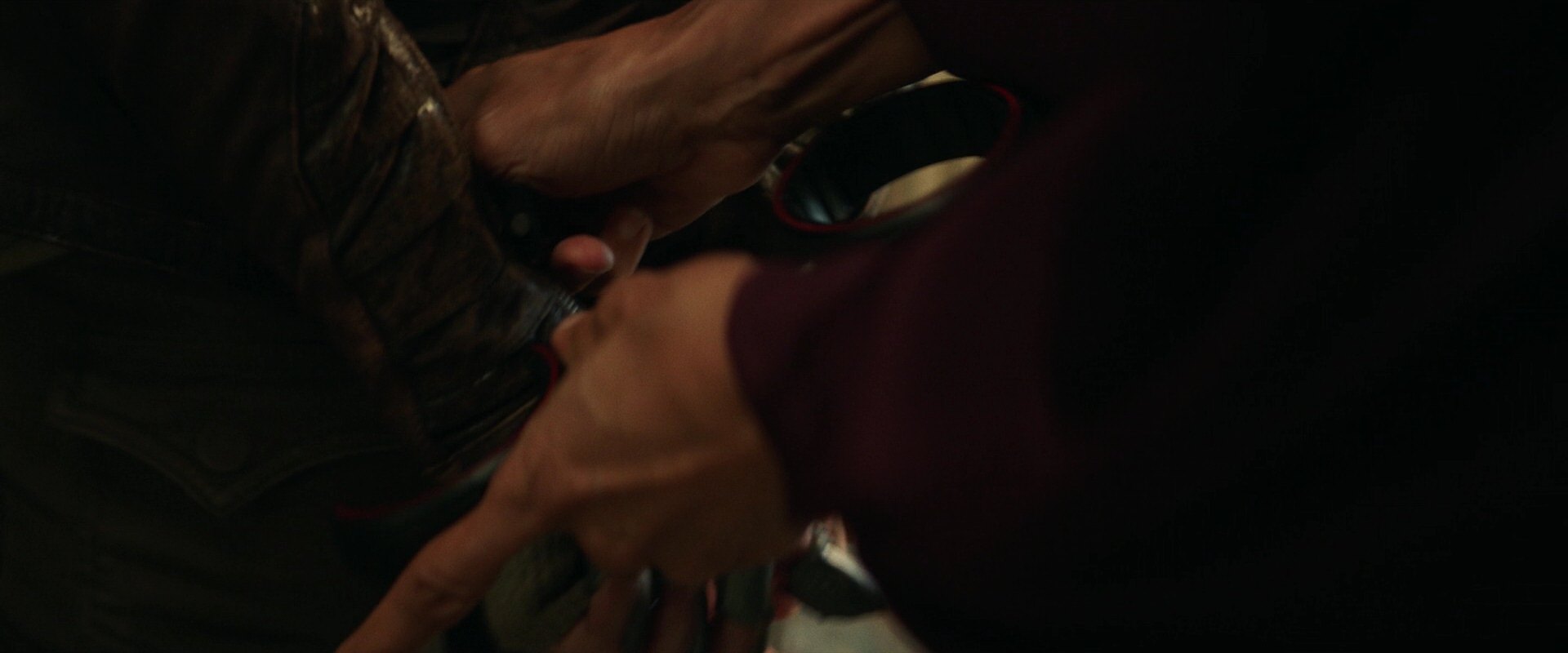 extant_StarTrek_PIC_1x05-StardustCityRag_2309.jpg
