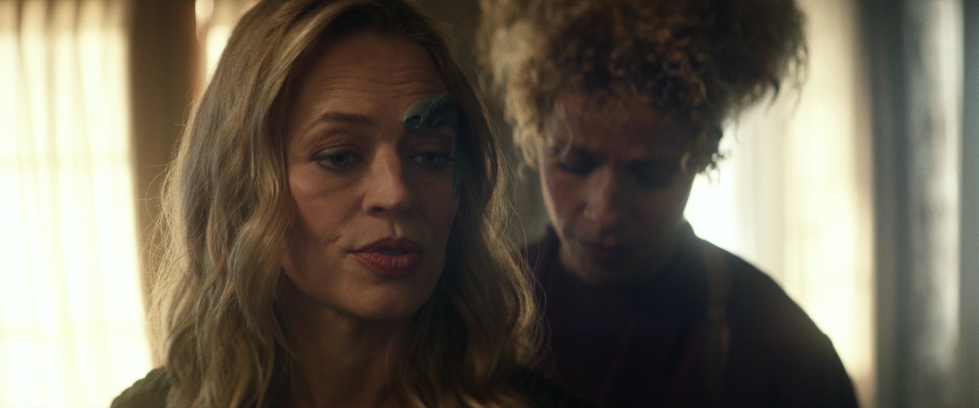 extant_StarTrek_PIC_1x05-StardustCityRag_2324.jpg