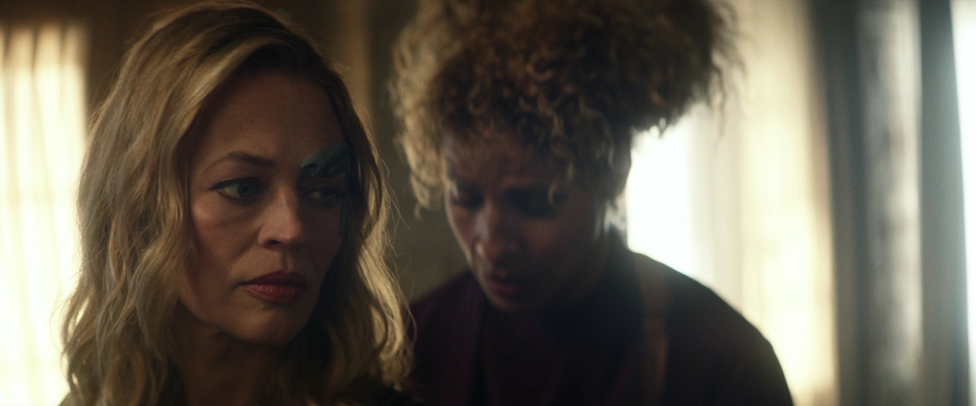 extant_StarTrek_PIC_1x05-StardustCityRag_2346.jpg