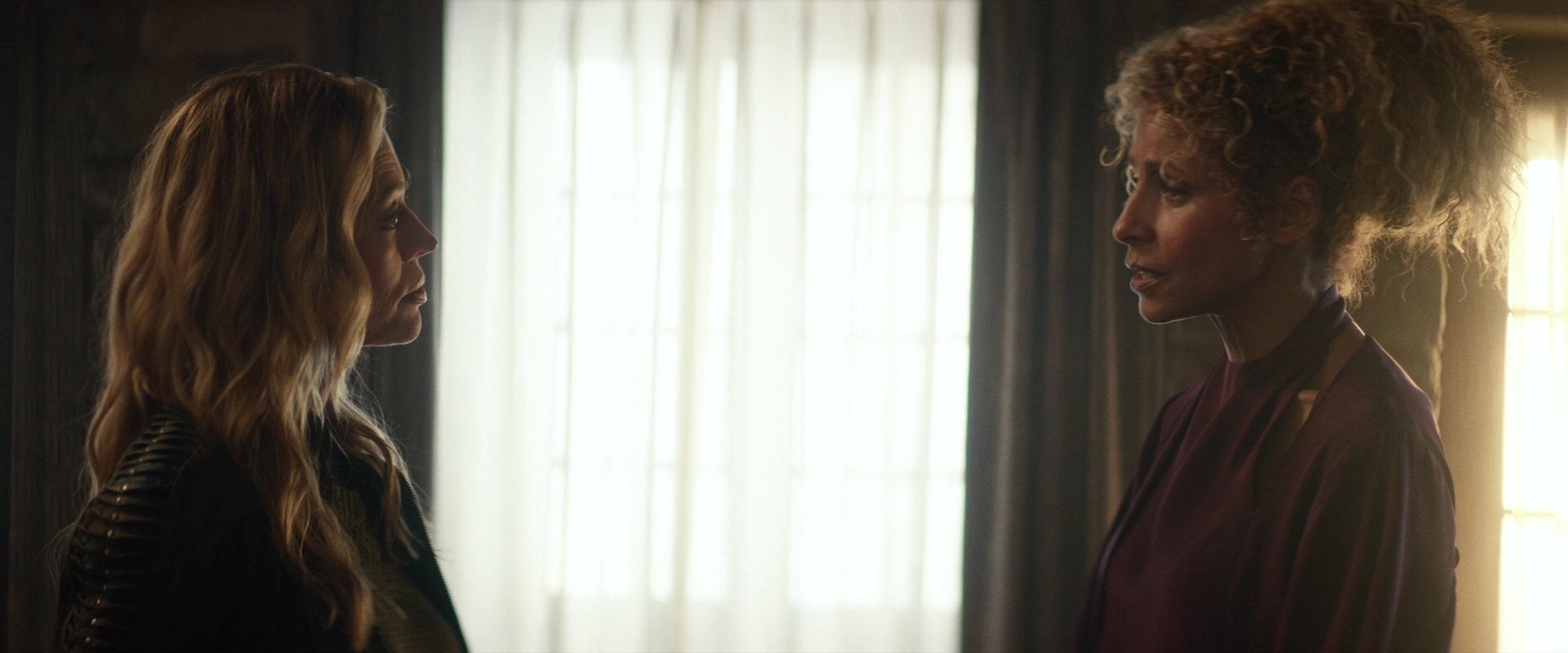 extant_StarTrek_PIC_1x05-StardustCityRag_2357.jpg