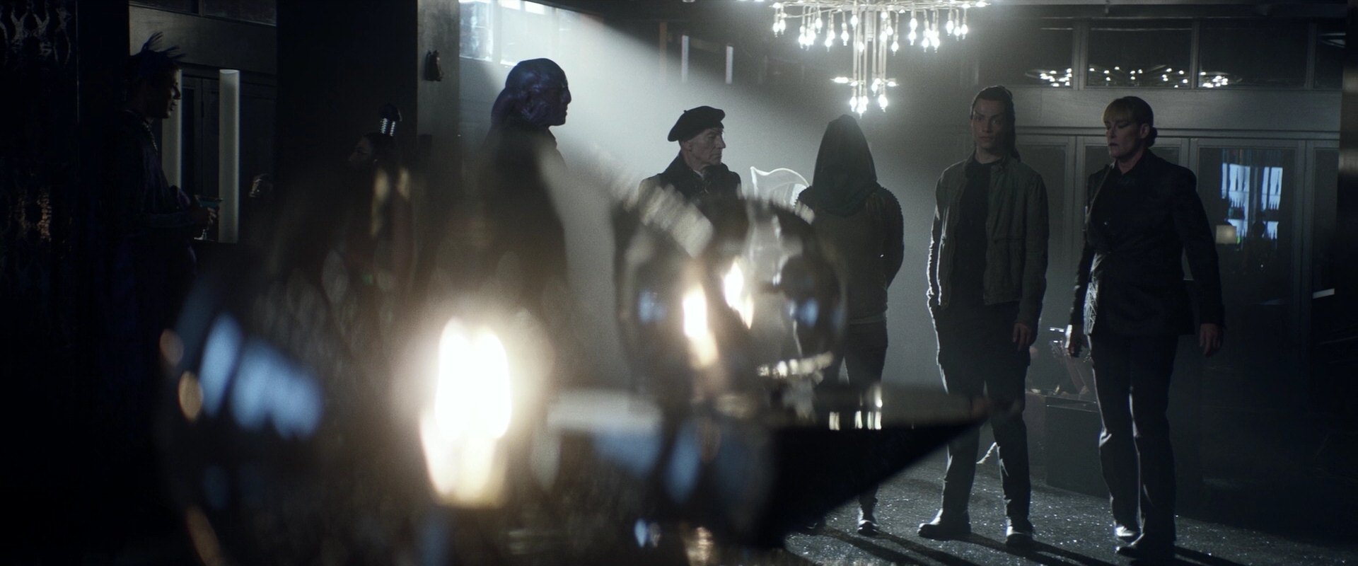 extant_StarTrek_PIC_1x05-StardustCityRag_2408.jpg