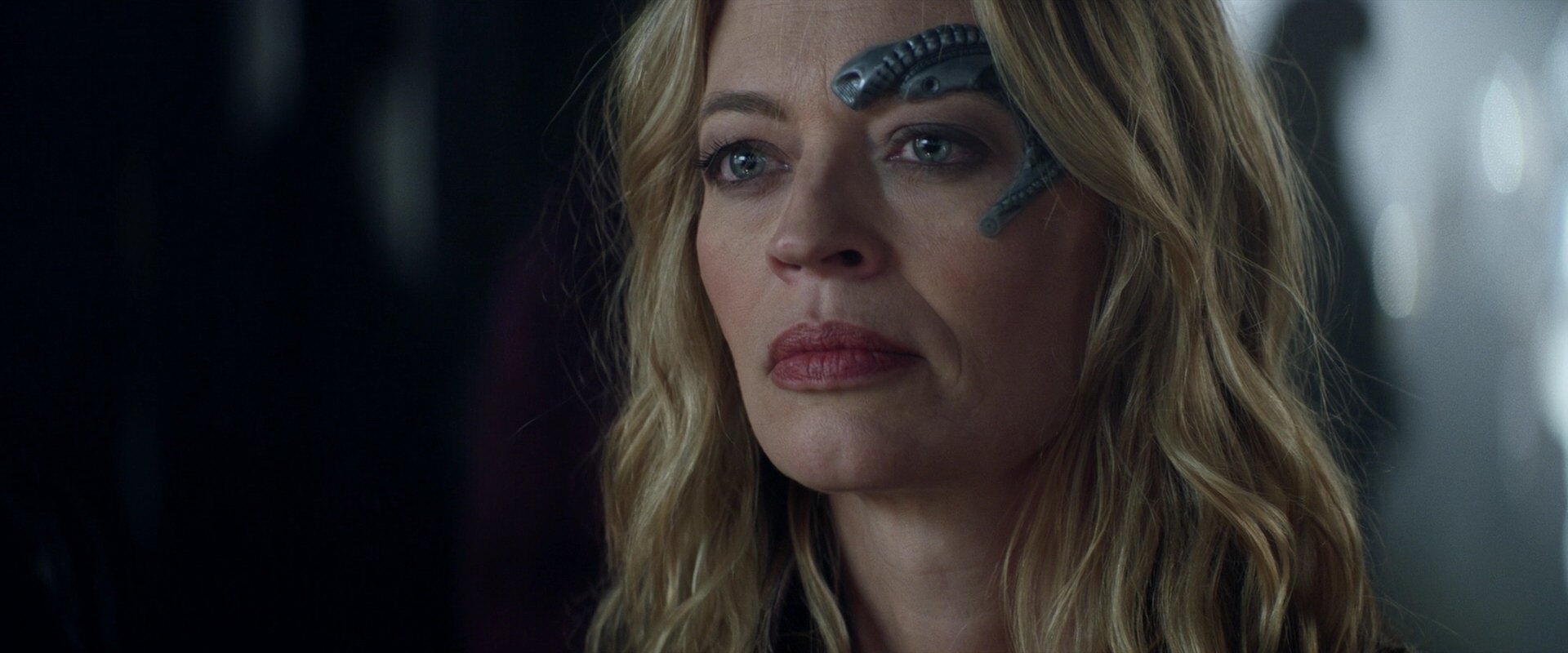 extant_StarTrek_PIC_1x05-StardustCityRag_2455.jpg