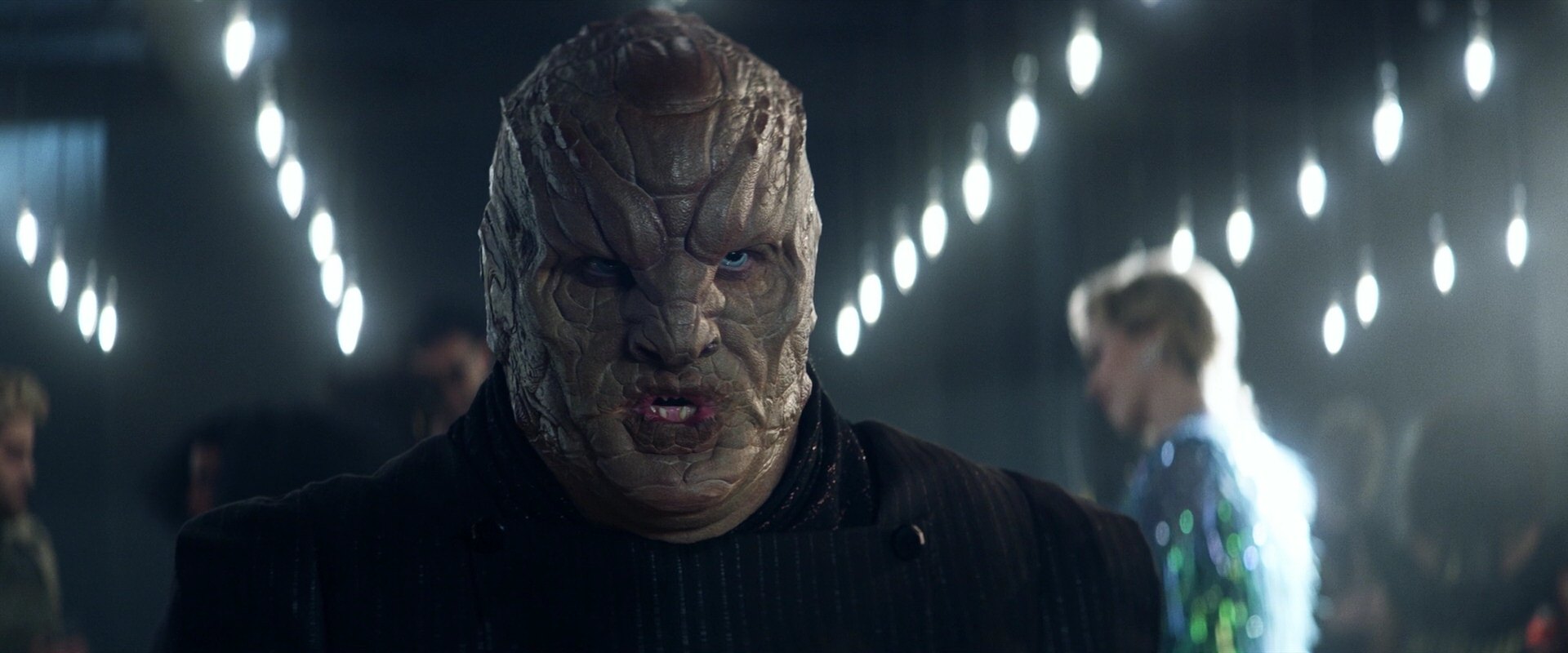 extant_StarTrek_PIC_1x05-StardustCityRag_2486.jpg