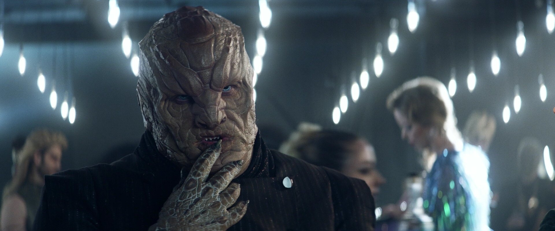 extant_StarTrek_PIC_1x05-StardustCityRag_2515.jpg