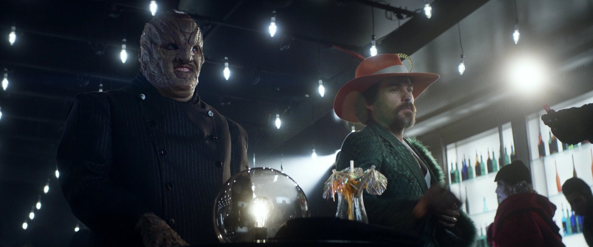 extant_StarTrek_PIC_1x05-StardustCityRag_2531.jpg
