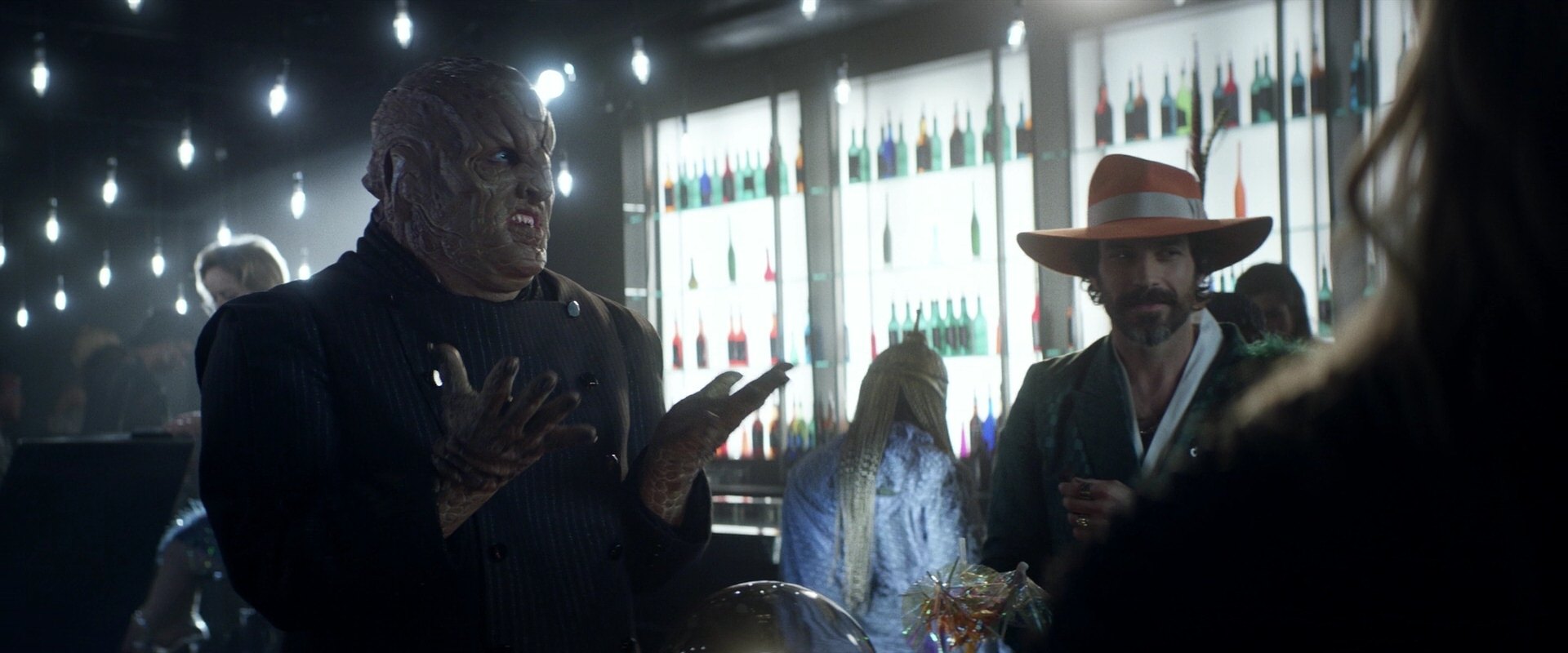 extant_StarTrek_PIC_1x05-StardustCityRag_2547.jpg
