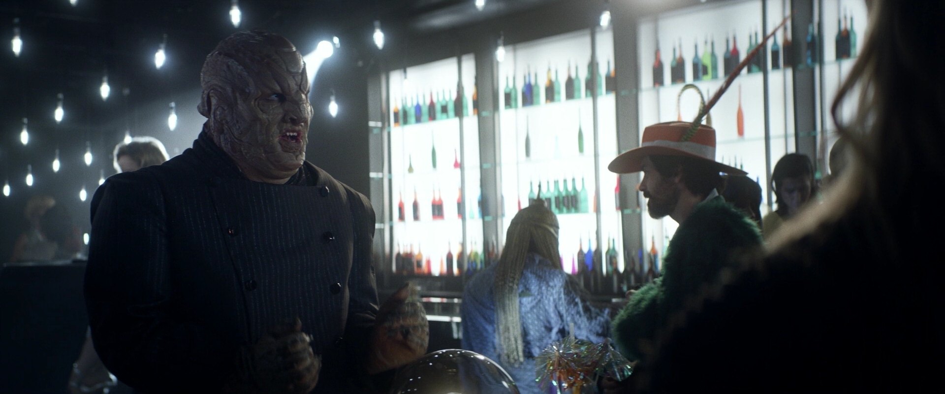 extant_StarTrek_PIC_1x05-StardustCityRag_2549.jpg