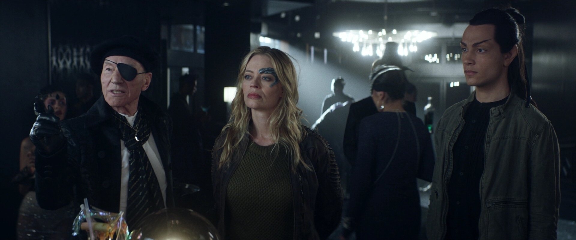 extant_StarTrek_PIC_1x05-StardustCityRag_2553.jpg
