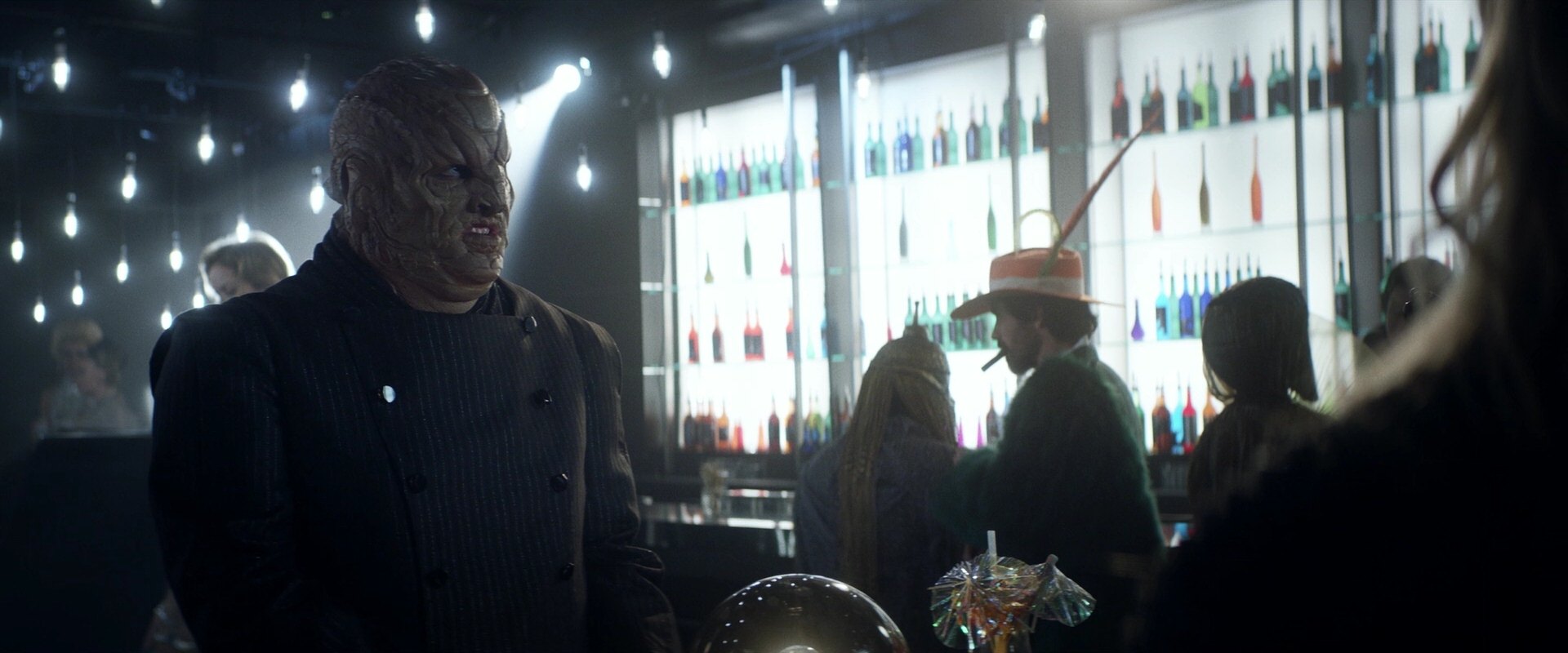 extant_StarTrek_PIC_1x05-StardustCityRag_2559.jpg