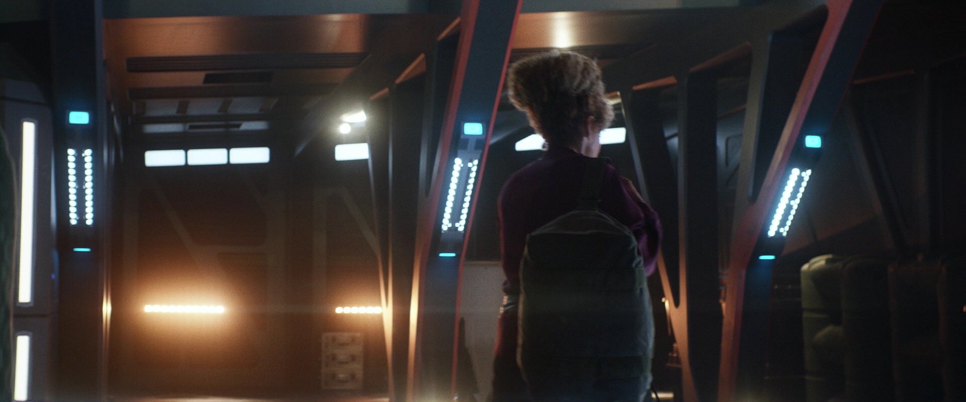 extant_StarTrek_PIC_1x05-StardustCityRag_2609.jpg
