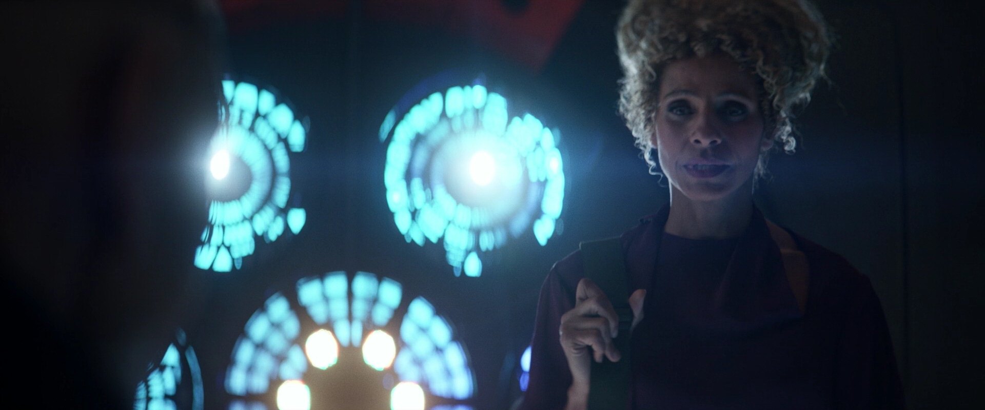 extant_StarTrek_PIC_1x05-StardustCityRag_2619.jpg