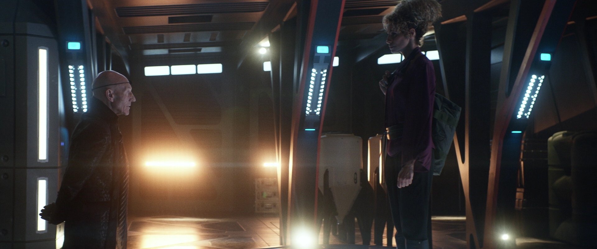 extant_StarTrek_PIC_1x05-StardustCityRag_2627.jpg