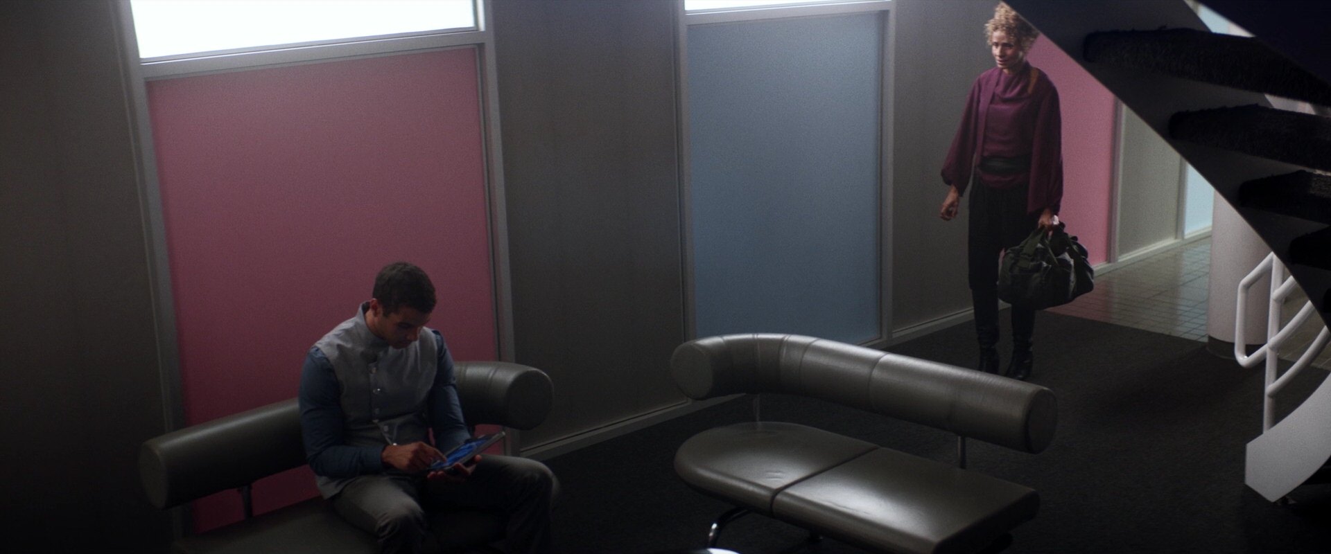 extant_StarTrek_PIC_1x05-StardustCityRag_2733.jpg