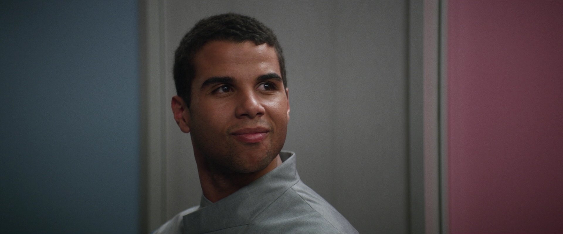 extant_StarTrek_PIC_1x05-StardustCityRag_2758.jpg