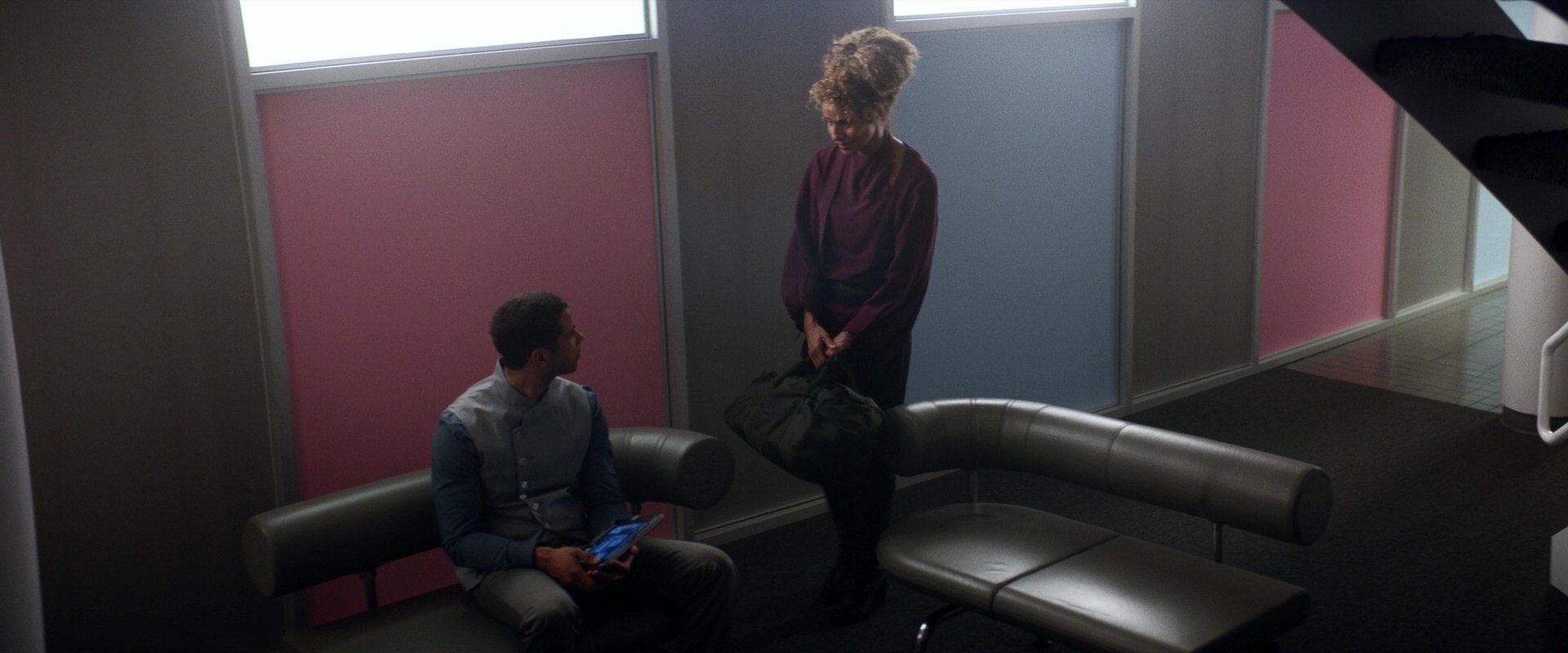 extant_StarTrek_PIC_1x05-StardustCityRag_2774.jpg