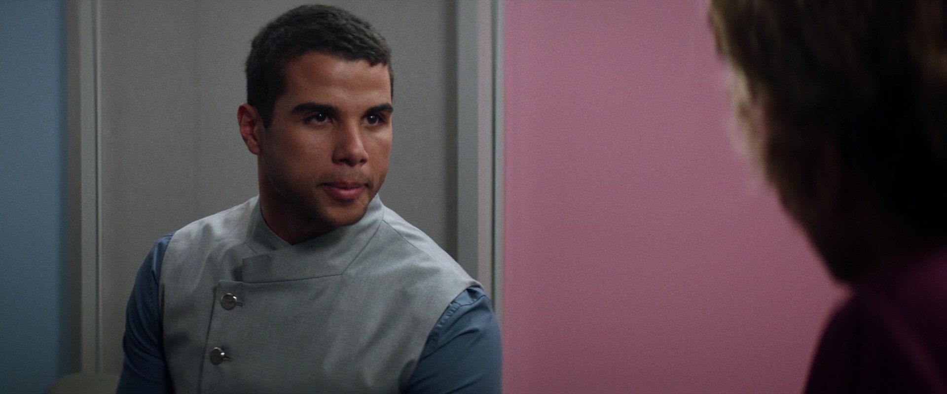 extant_StarTrek_PIC_1x05-StardustCityRag_2793.jpg
