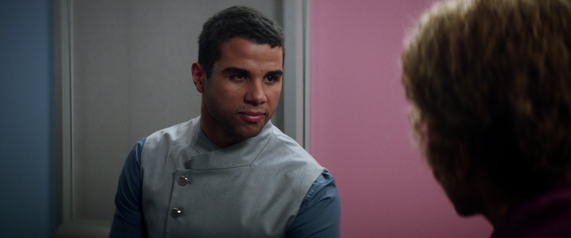 extant_StarTrek_PIC_1x05-StardustCityRag_2827.jpg