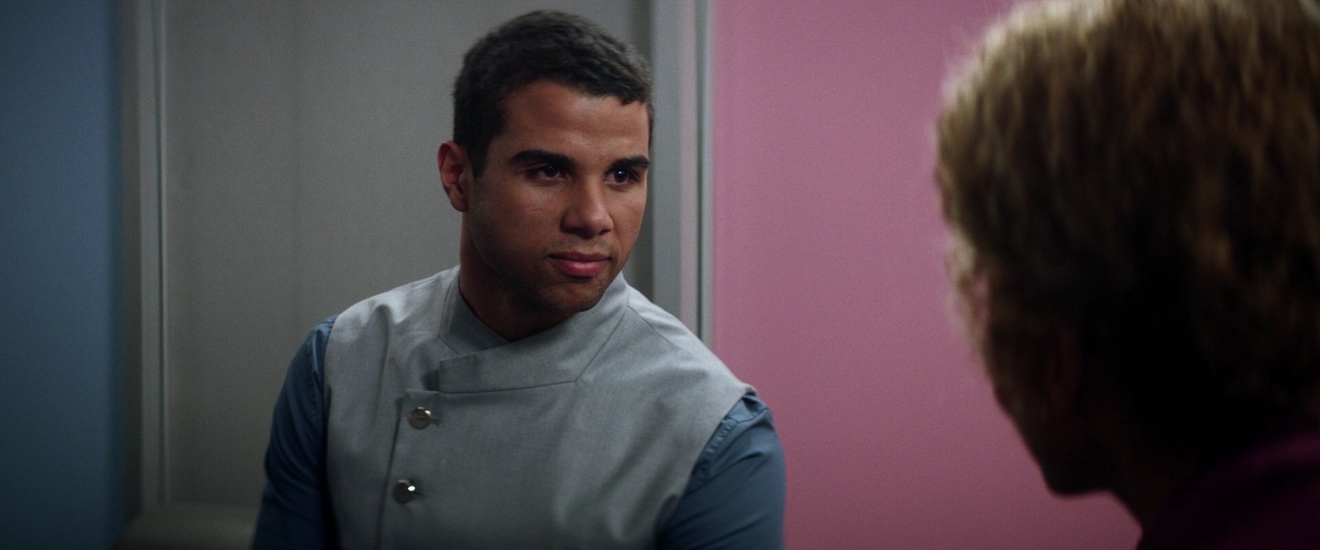 extant_StarTrek_PIC_1x05-StardustCityRag_2829.jpg