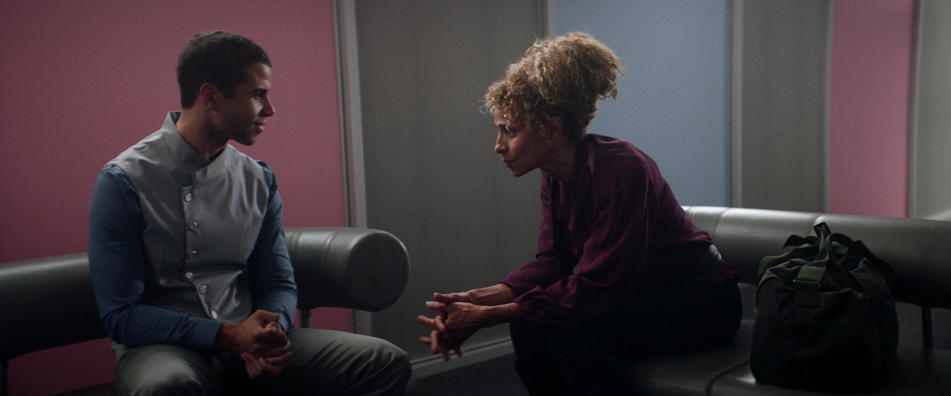 extant_StarTrek_PIC_1x05-StardustCityRag_2854.jpg