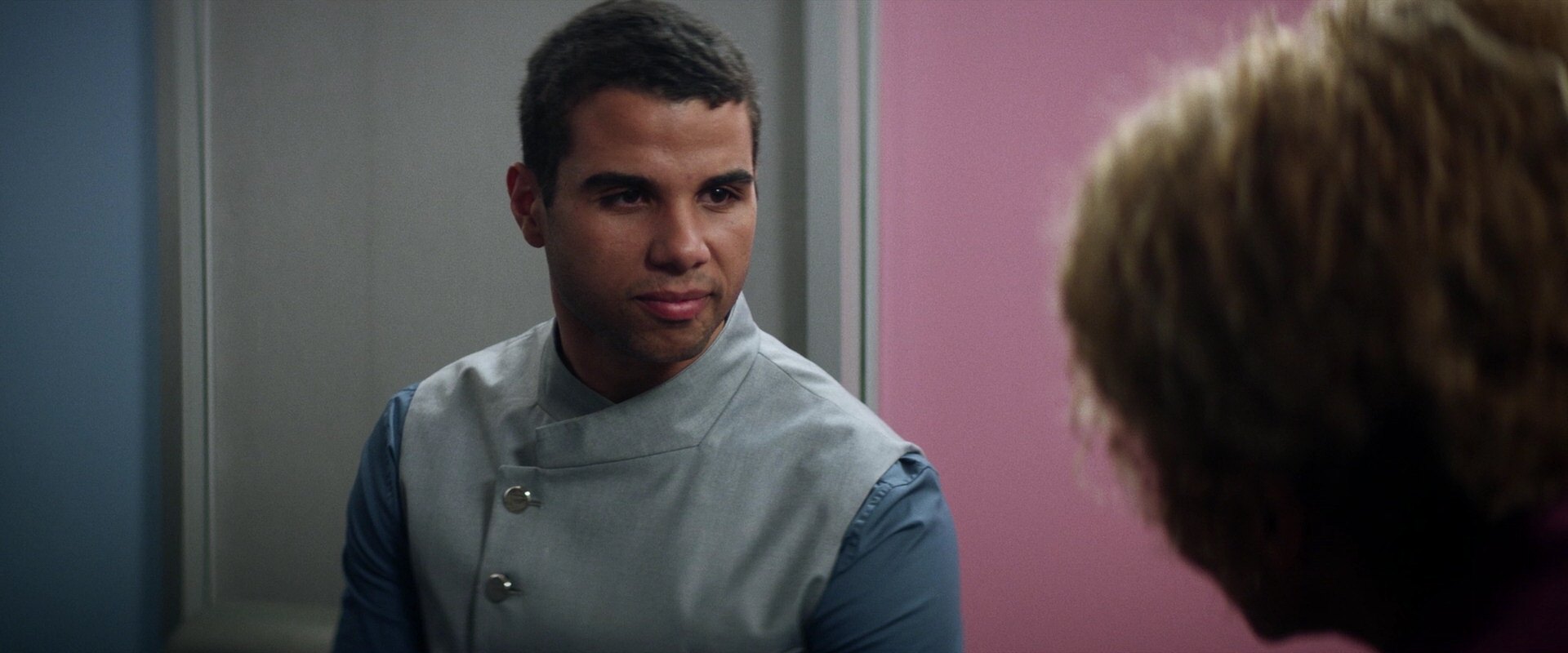 extant_StarTrek_PIC_1x05-StardustCityRag_2877.jpg