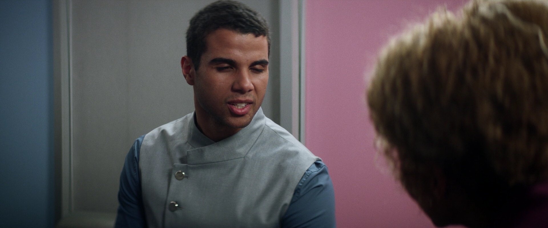 extant_StarTrek_PIC_1x05-StardustCityRag_2879.jpg