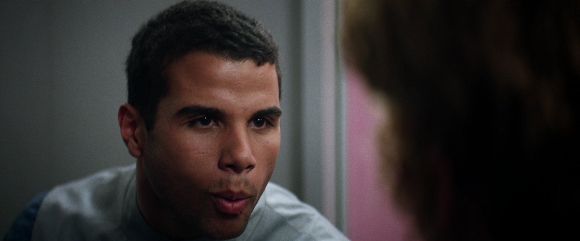 extant_StarTrek_PIC_1x05-StardustCityRag_2936.jpg