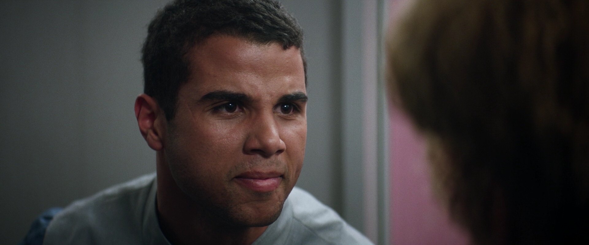 extant_StarTrek_PIC_1x05-StardustCityRag_2967.jpg