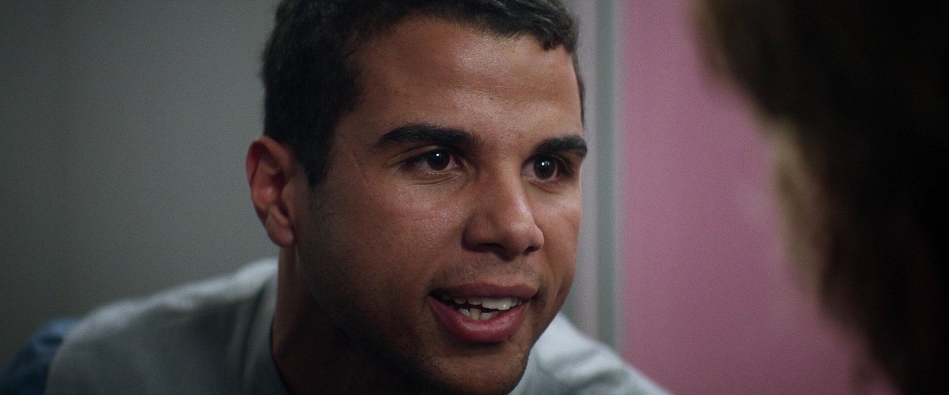 extant_StarTrek_PIC_1x05-StardustCityRag_2991.jpg