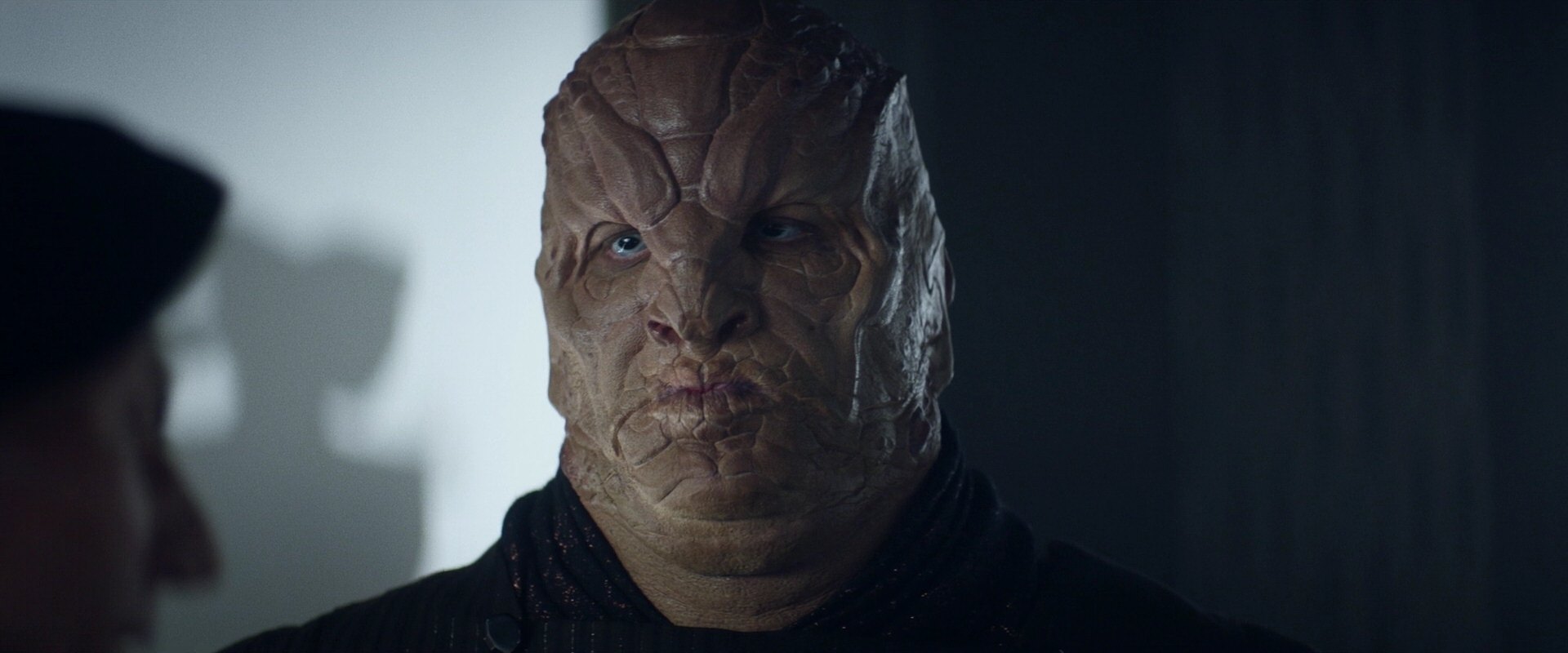 extant_StarTrek_PIC_1x05-StardustCityRag_3120.jpg