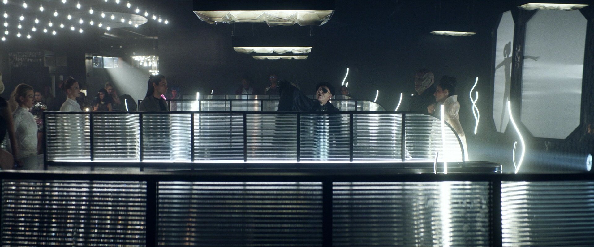 extant_StarTrek_PIC_1x05-StardustCityRag_3125.jpg
