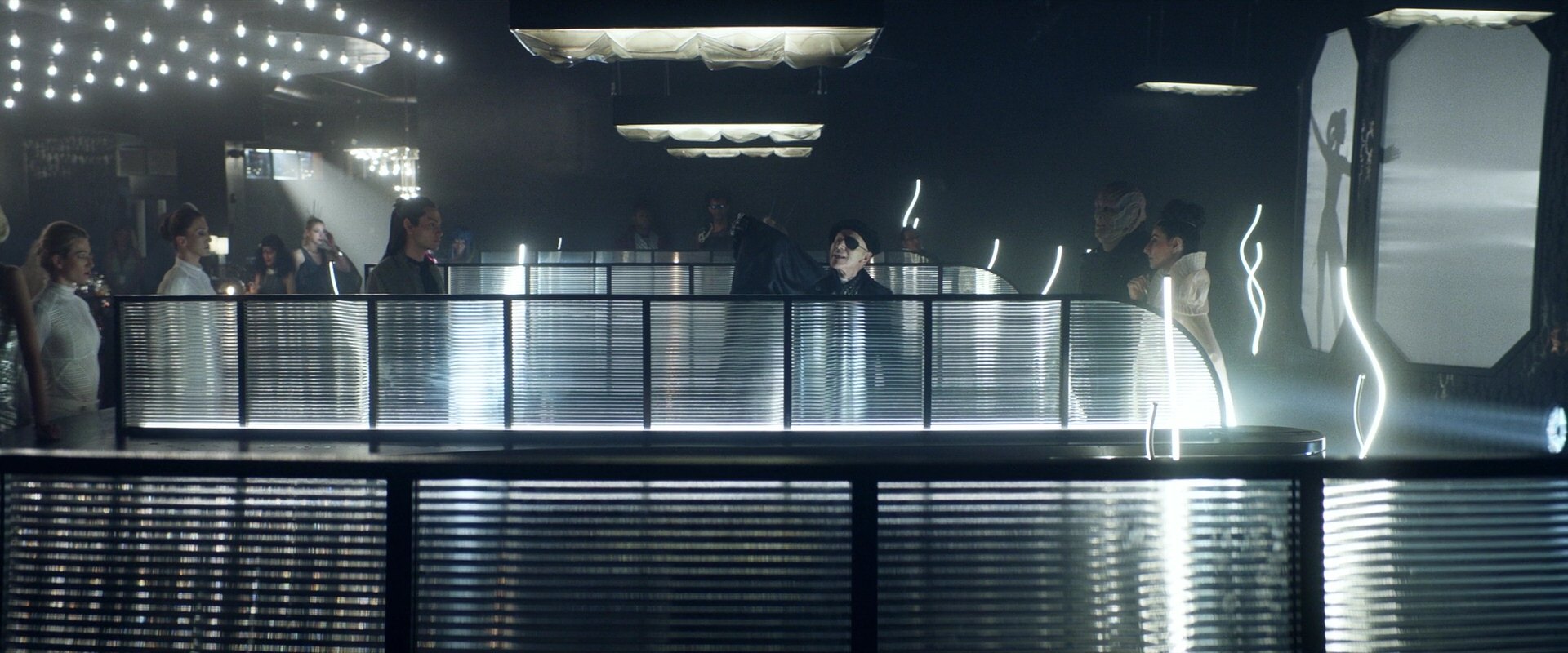 extant_StarTrek_PIC_1x05-StardustCityRag_3126.jpg