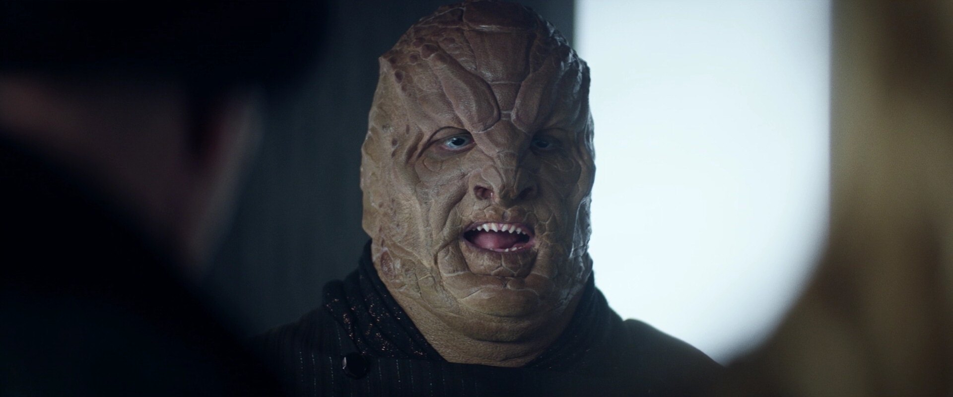 extant_StarTrek_PIC_1x05-StardustCityRag_3148.jpg