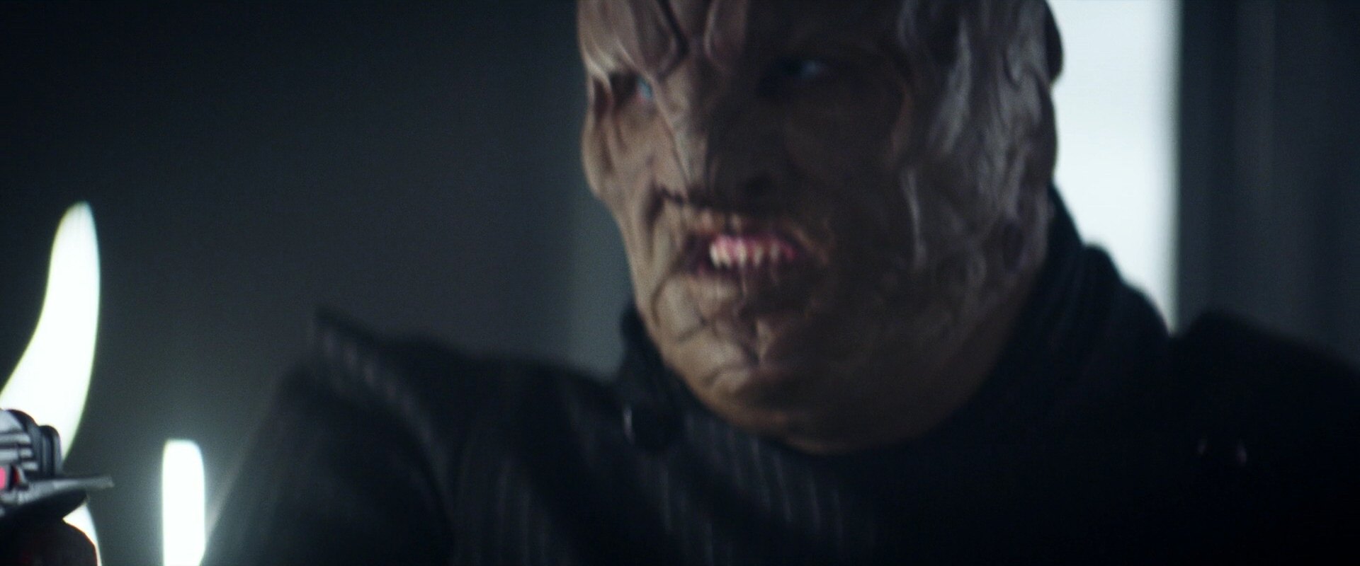 extant_StarTrek_PIC_1x05-StardustCityRag_3200.jpg