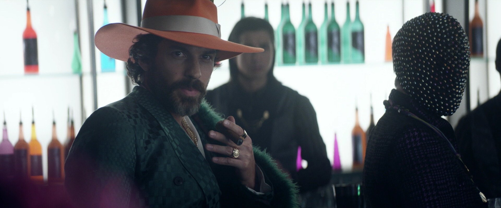 extant_StarTrek_PIC_1x05-StardustCityRag_3302.jpg