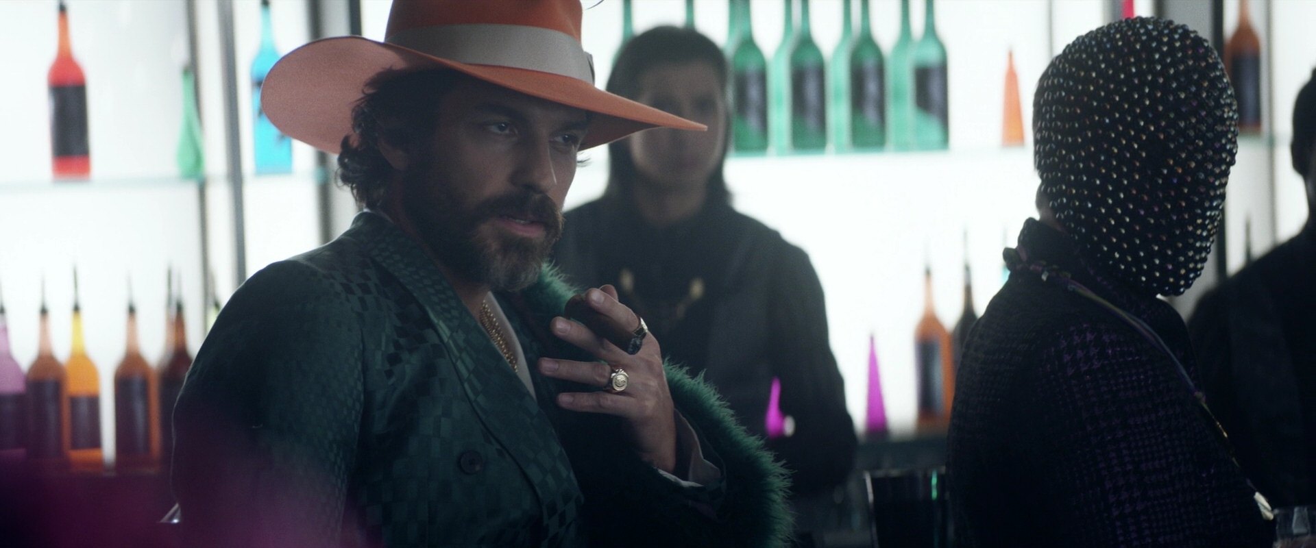 extant_StarTrek_PIC_1x05-StardustCityRag_3304.jpg