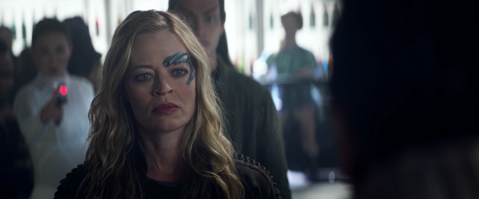 extant_StarTrek_PIC_1x05-StardustCityRag_3329.jpg