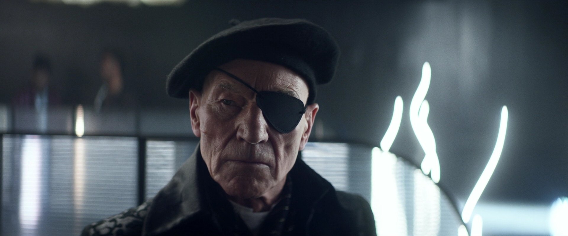 extant_StarTrek_PIC_1x05-StardustCityRag_3334.jpg