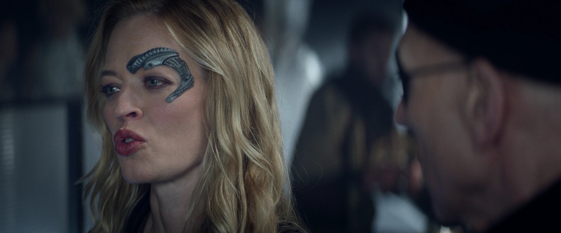 extant_StarTrek_PIC_1x05-StardustCityRag_3366.jpg