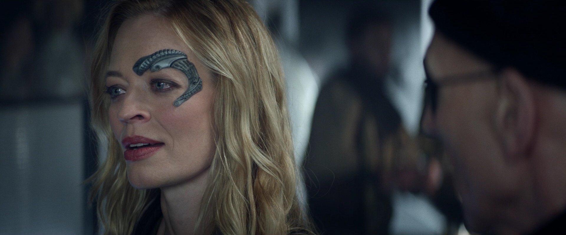 extant_StarTrek_PIC_1x05-StardustCityRag_3402.jpg