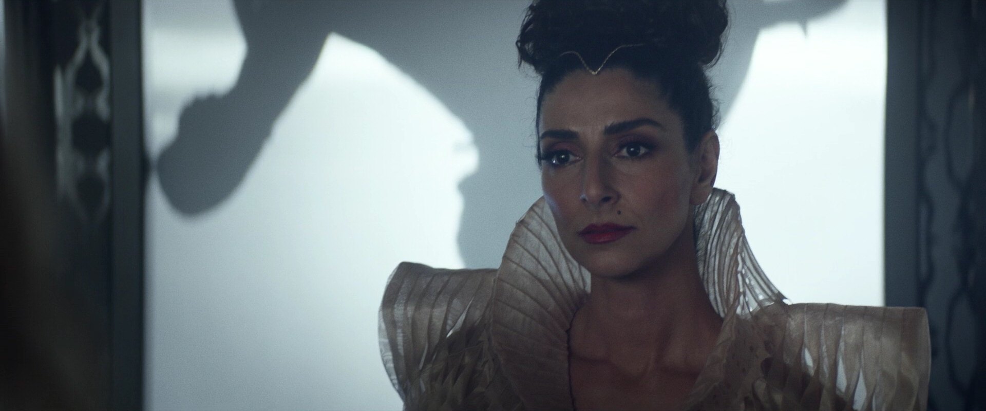 extant_StarTrek_PIC_1x05-StardustCityRag_3406.jpg