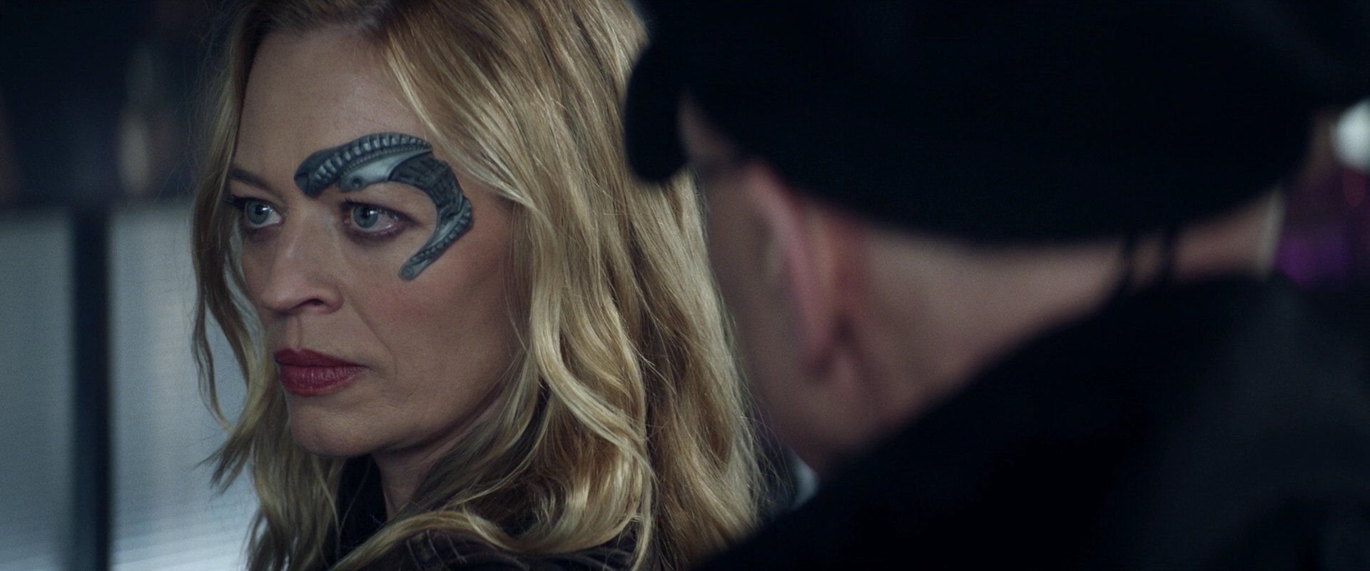 extant_StarTrek_PIC_1x05-StardustCityRag_3477.jpg