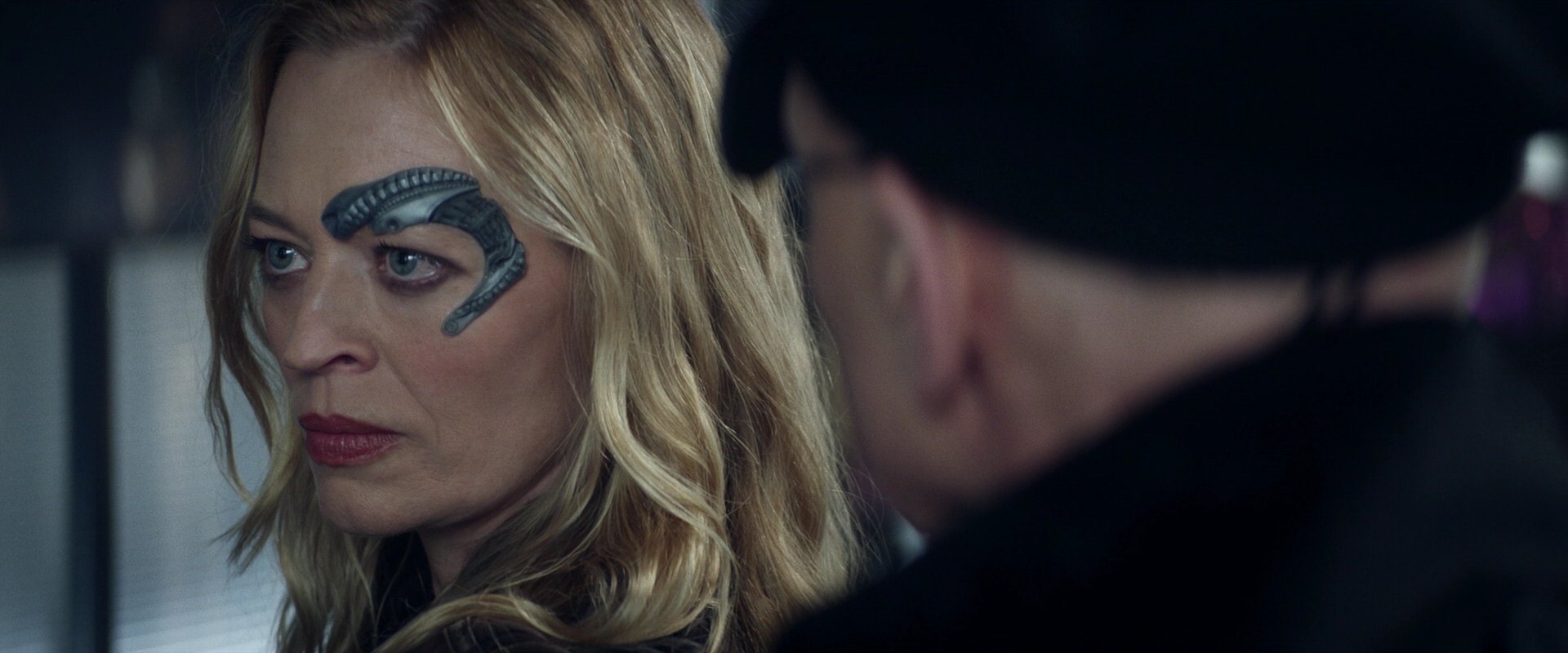 extant_StarTrek_PIC_1x05-StardustCityRag_3478.jpg